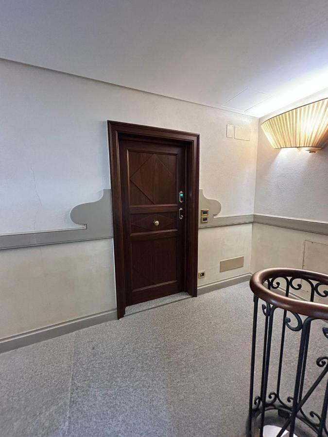 Splendido Appartamento In Piazza San Carlo Torino Kültér fotó
